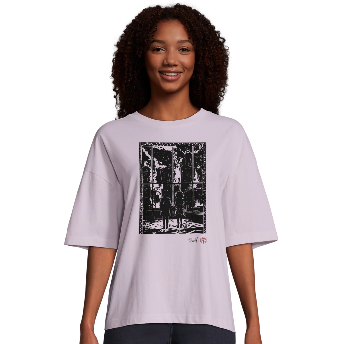 Model wearing T-shirt “The Window”, lilac, women’s cut – front view