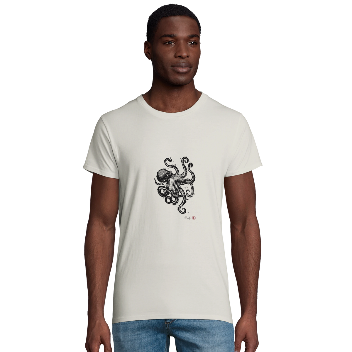 Model wearing T-shirt “Octopus”, ash grey, men’s cut – front view
