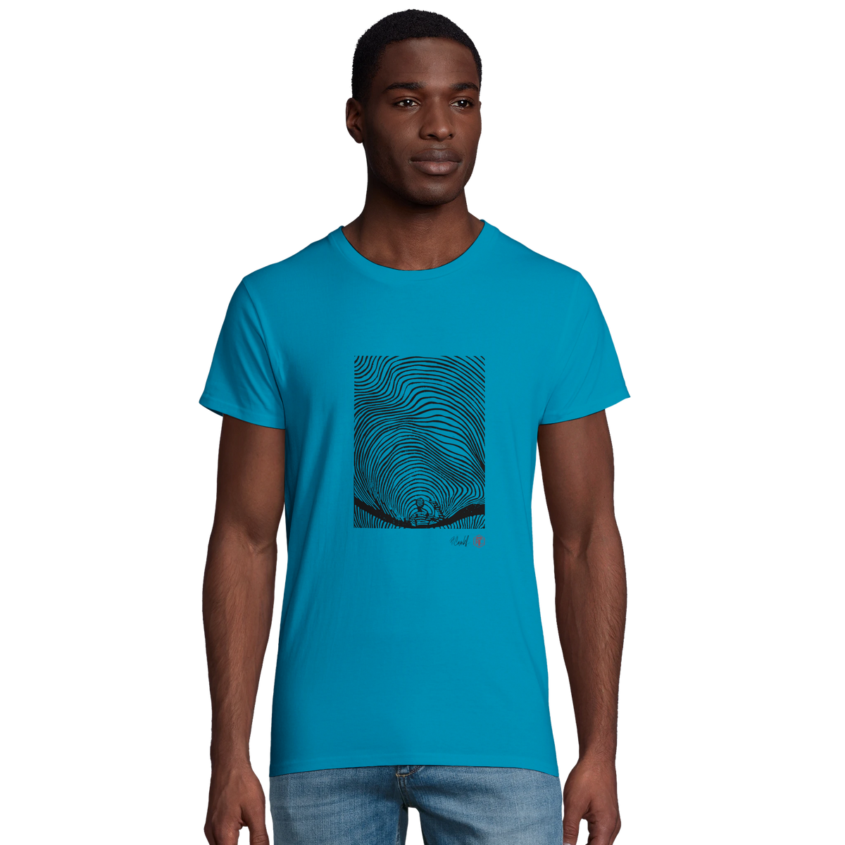 Model wearing T-shirt “Waves”, aqua, men’s cut – front view