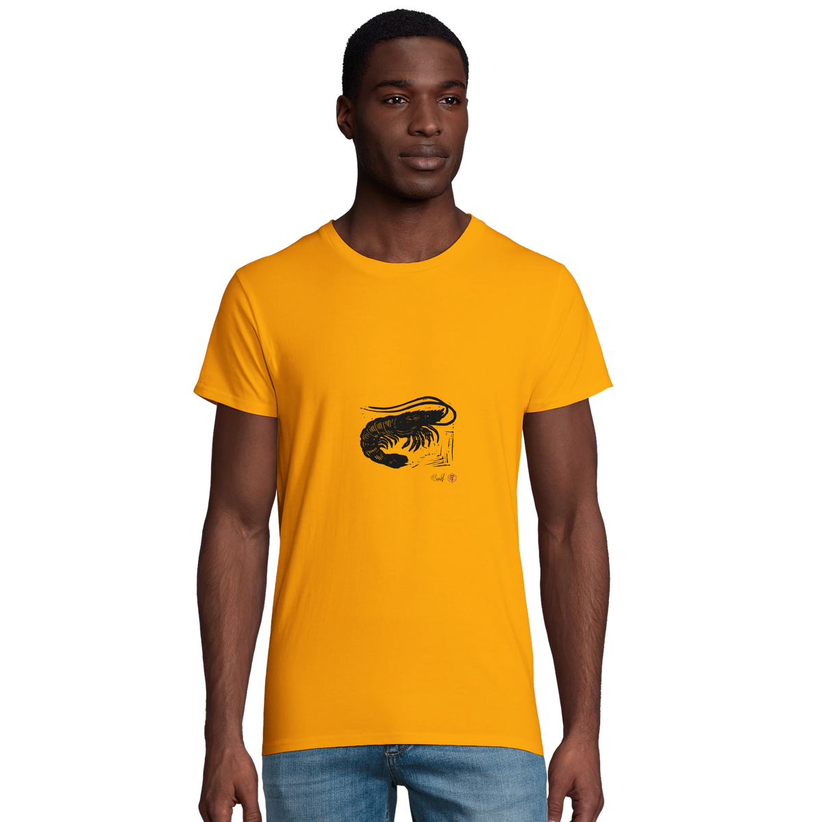 Model wearing T-shirt “Shrimp”, gold, men’s cut – front view
