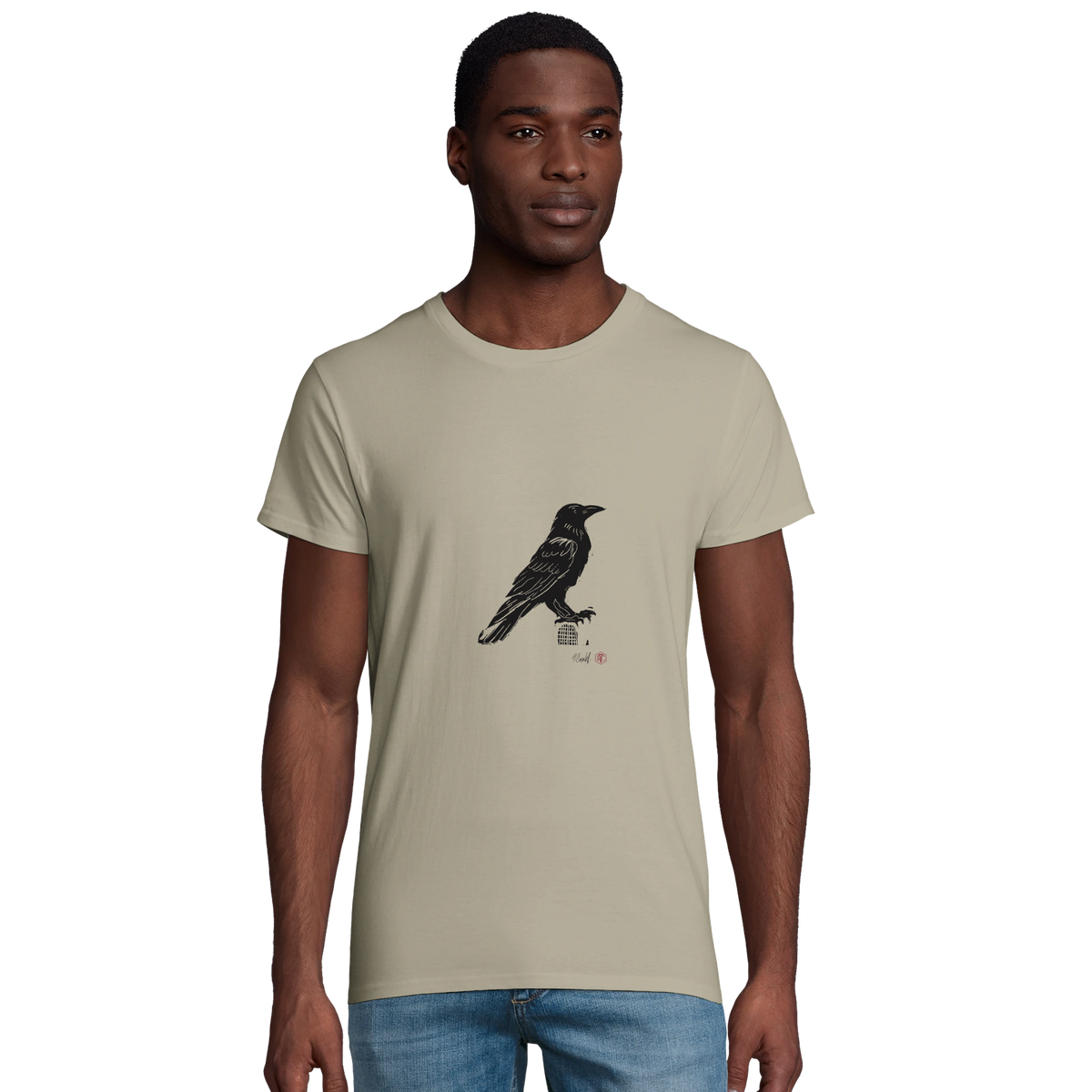 Model wearing T-shirt “Raven”, sand, men’s cut – front view