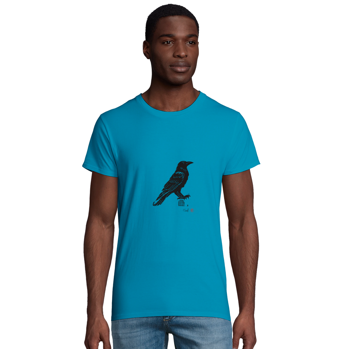 Model wearing T-shirt “Raven”, aqua, men’s cut – front view