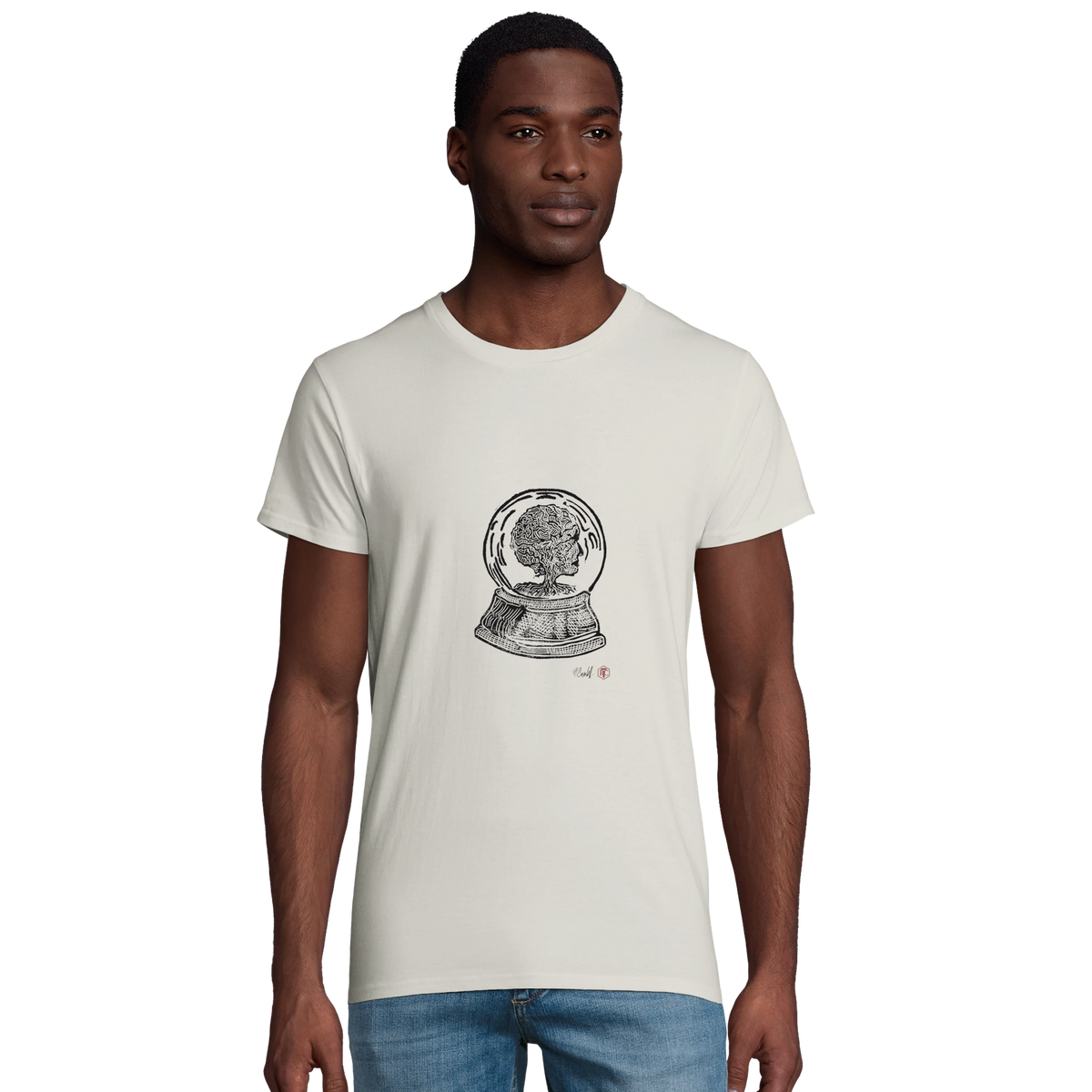 Model wearing T-shirt “Snow Globe Tree”, ash grey, men’s cut – front view
